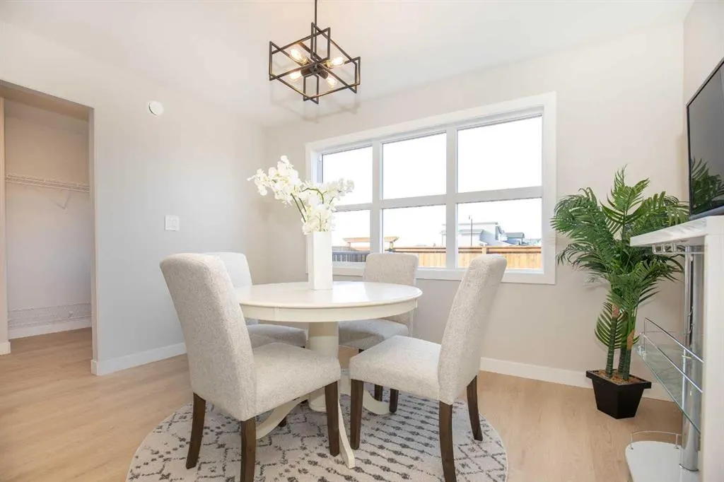 234 Halifax Close