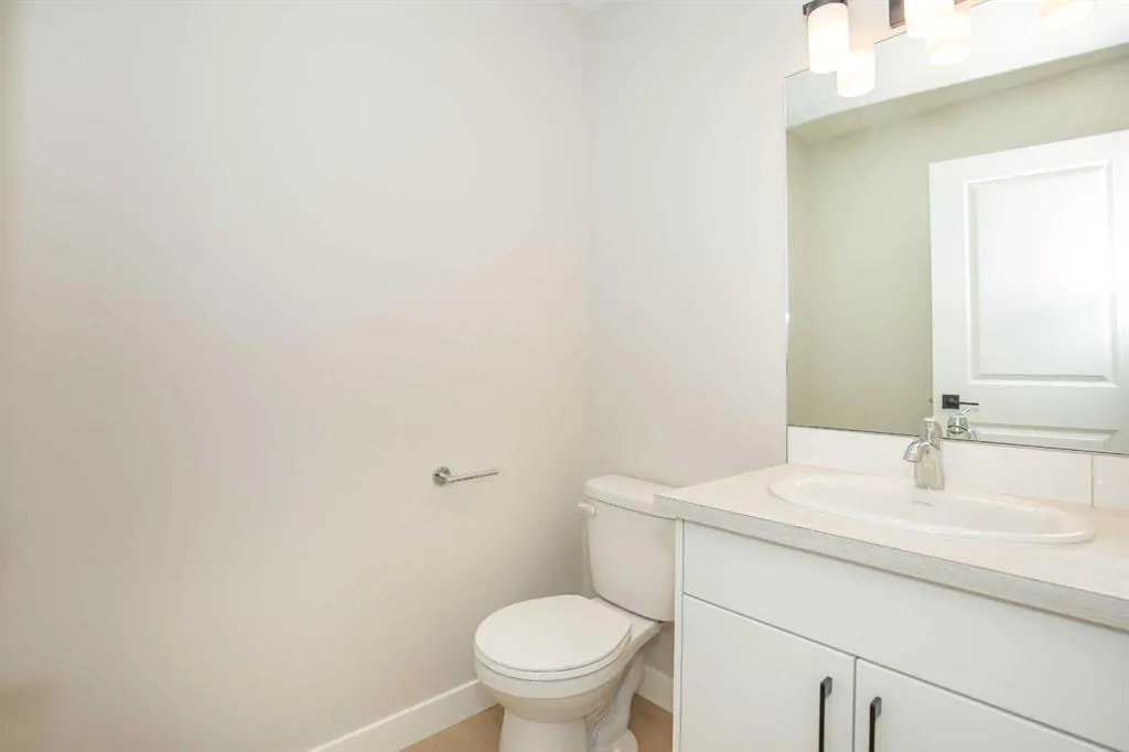 234 Halifax Close