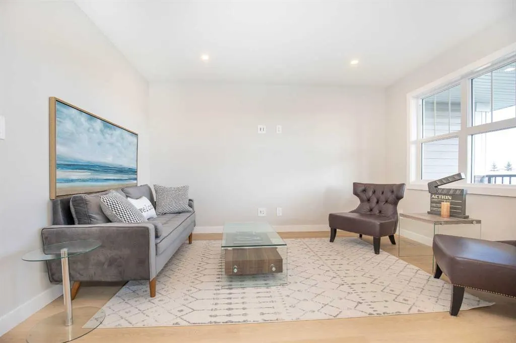 234 Halifax Close