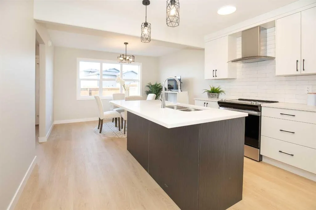 236 Halifax Close