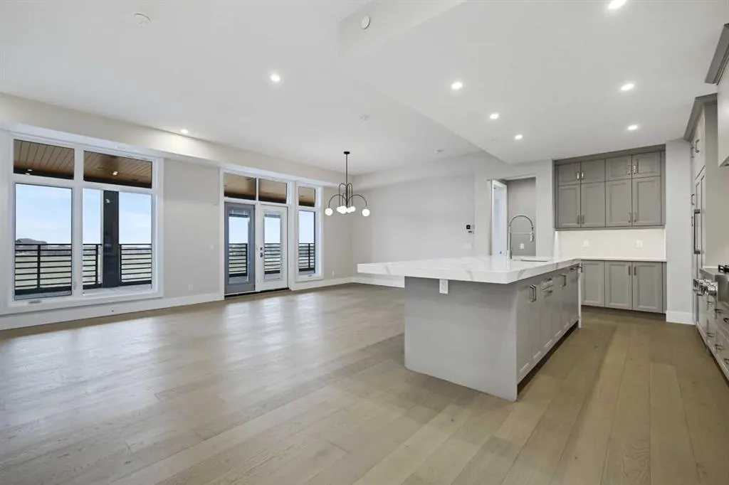 130 Marina Cove SE, #302