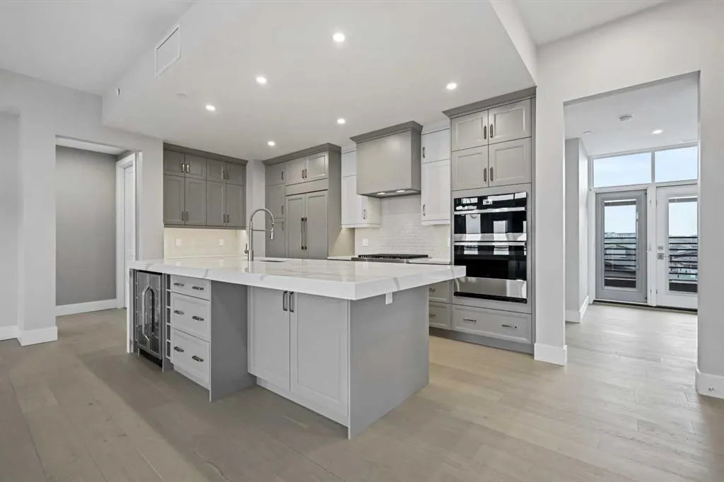 130 Marina Cove SE, #302