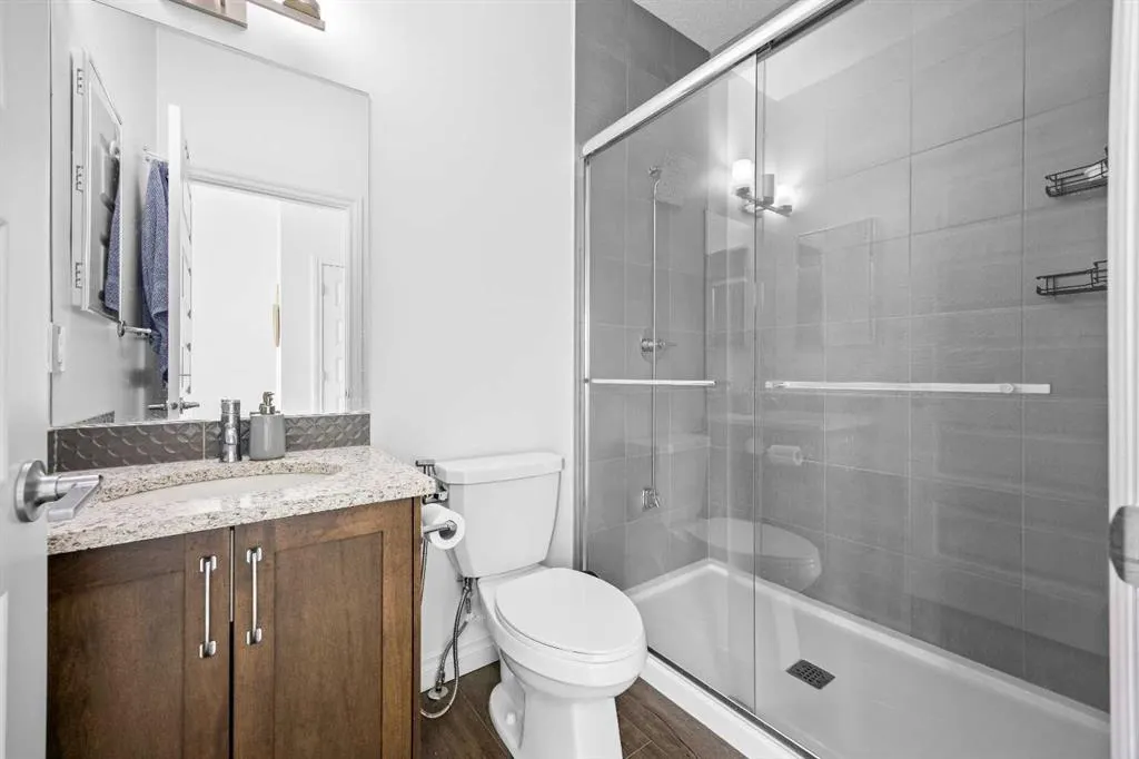 228 Homestead Drive NE