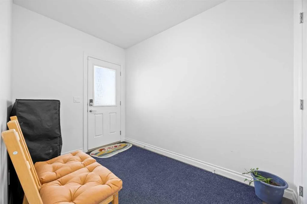 228 Homestead Drive NE