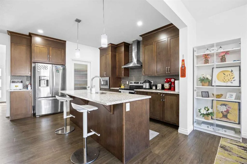 228 Homestead Drive NE