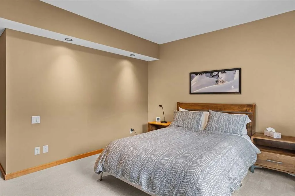 101A STEWART CREEK Landing, #1106