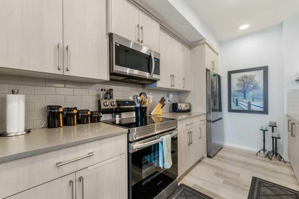 220 Seton Grove SE, #1309