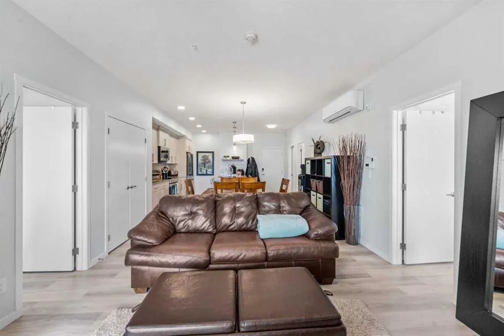 220 Seton Grove SE, #1309
