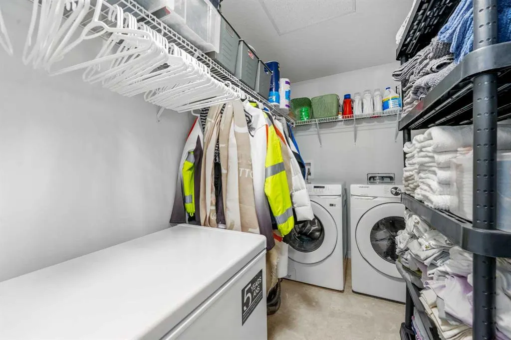 220 Seton Grove SE, #1309