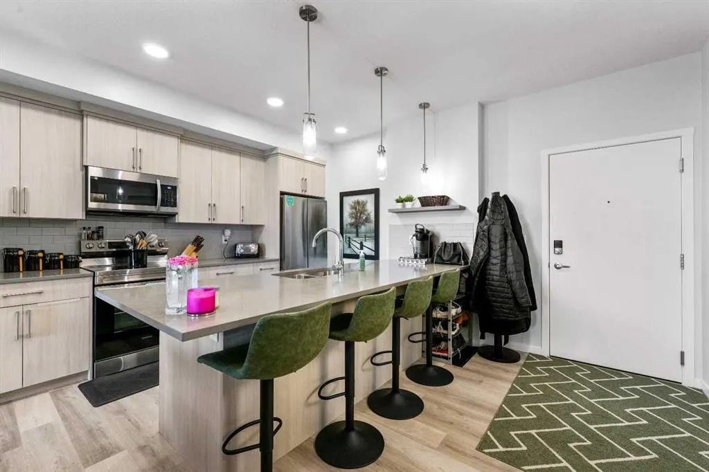 220 Seton Grove SE, #1309
