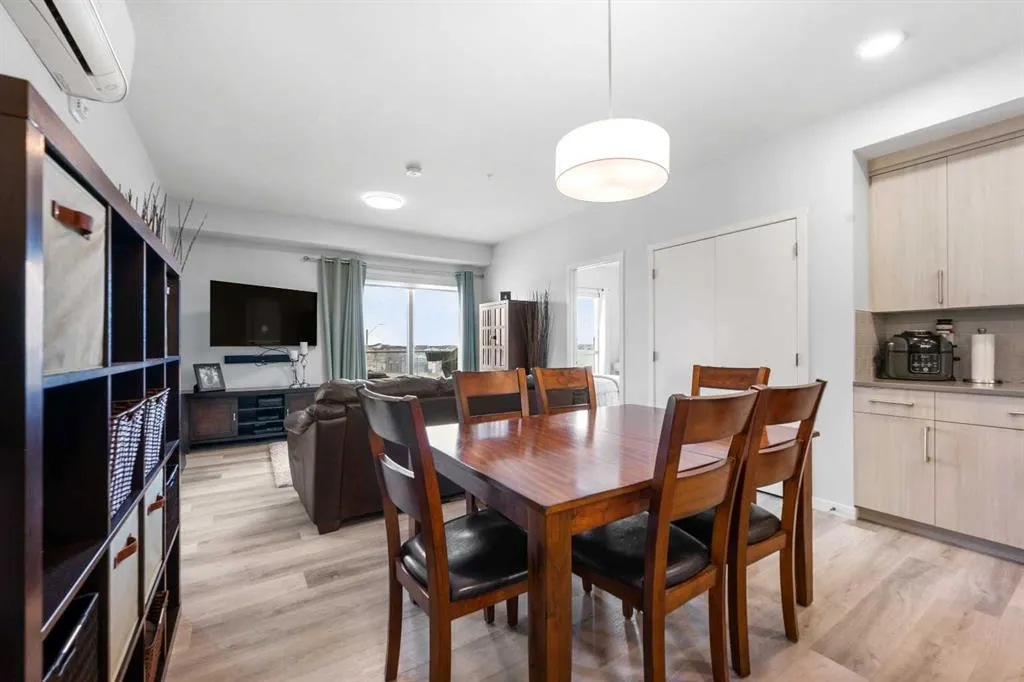 220 Seton Grove SE, #1309