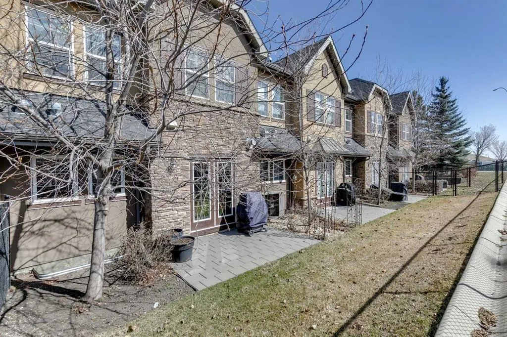 416 Quarry Villas SE