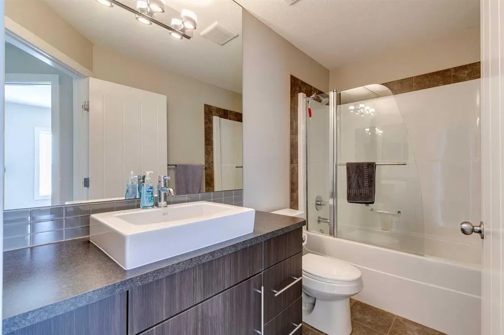 416 Quarry Villas SE