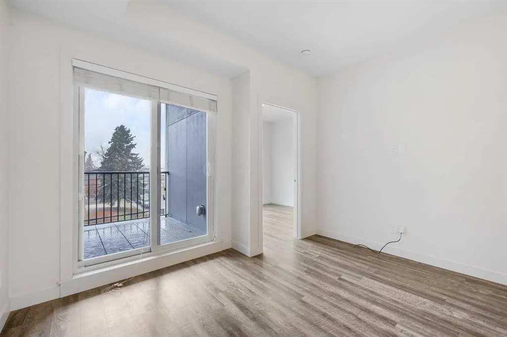 730 5 Street NE, #305