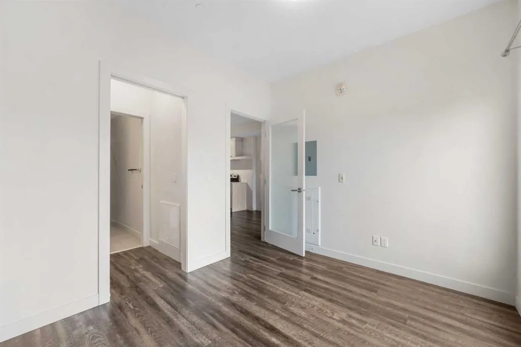 730 5 Street NE, #305