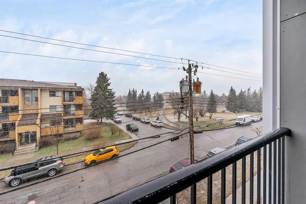 730 5 Street NE, #305