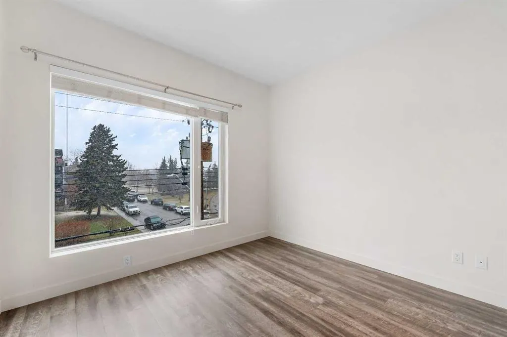 730 5 Street NE, #305