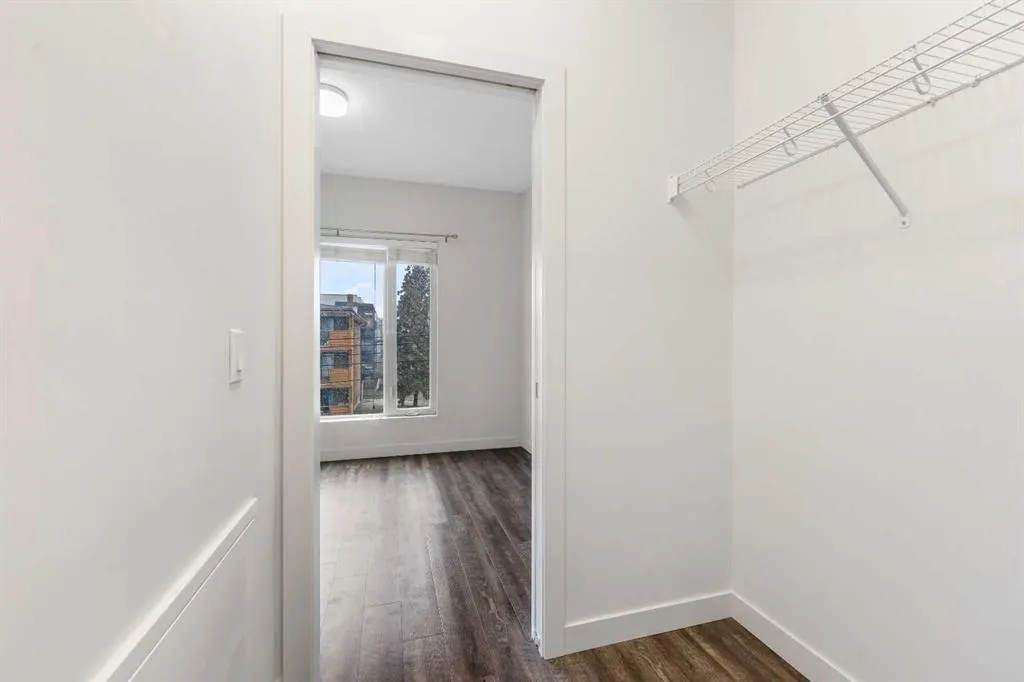 730 5 Street NE, #305