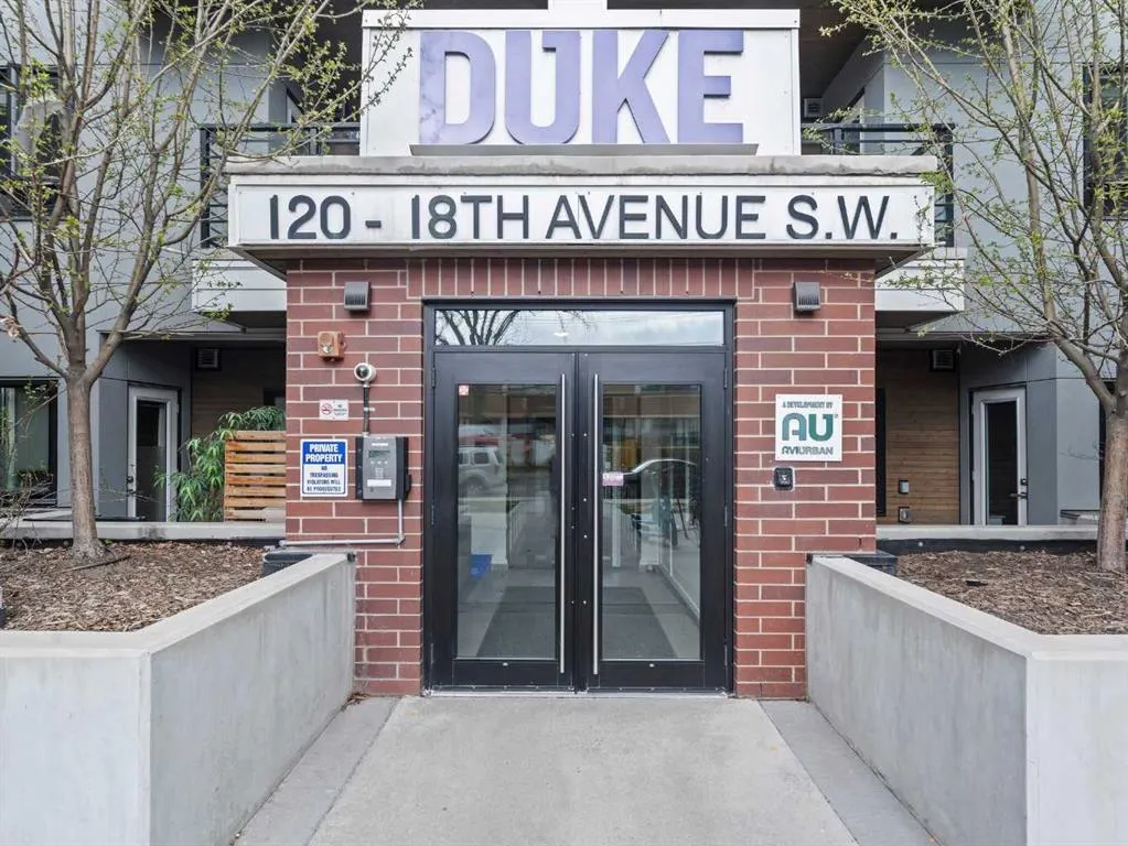 118 18 Avenue SW, #.
