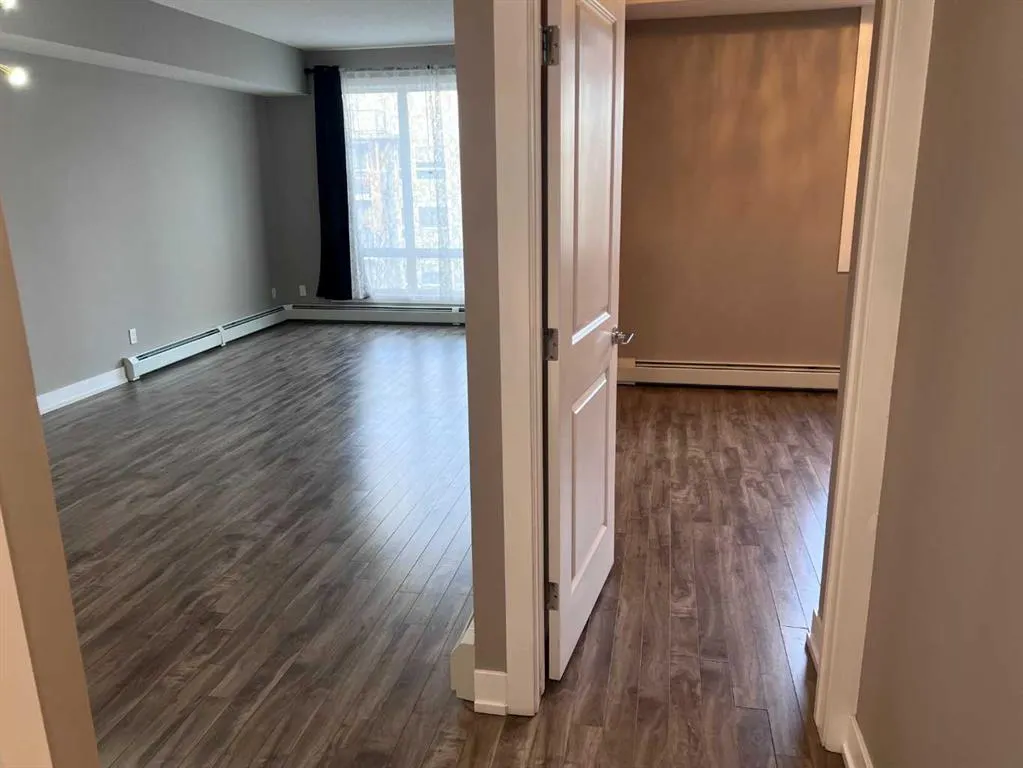 611 Edmonton Trail NE, #303