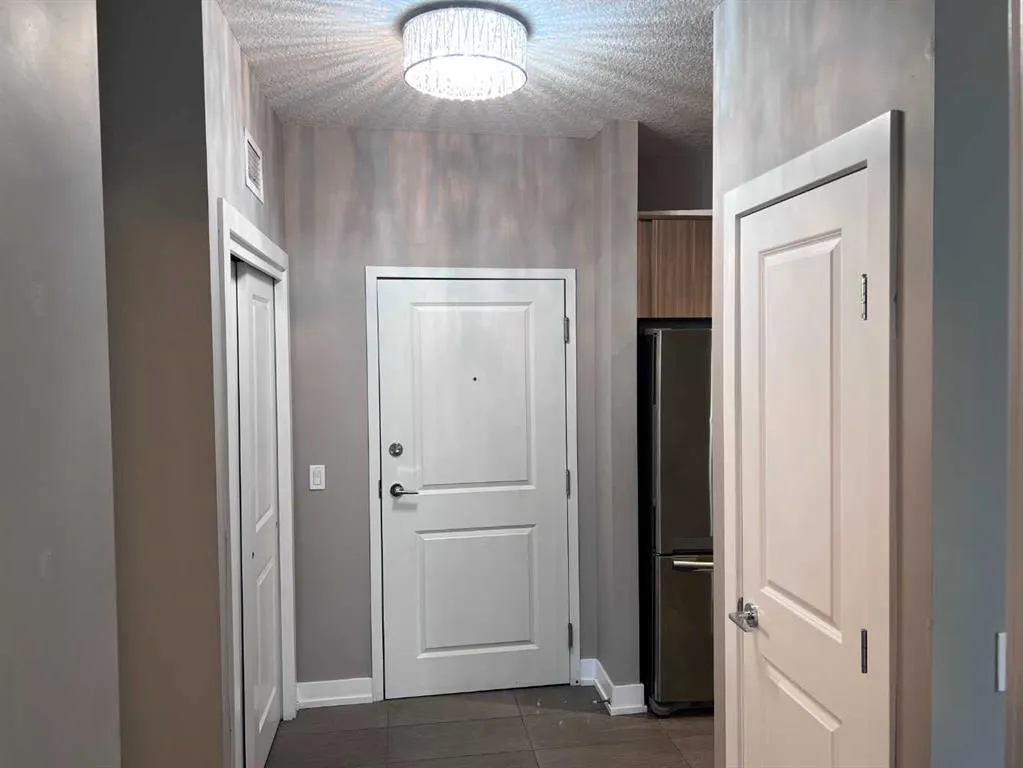 611 Edmonton Trail NE, #303