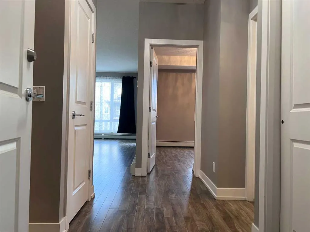 611 Edmonton Trail NE, #303
