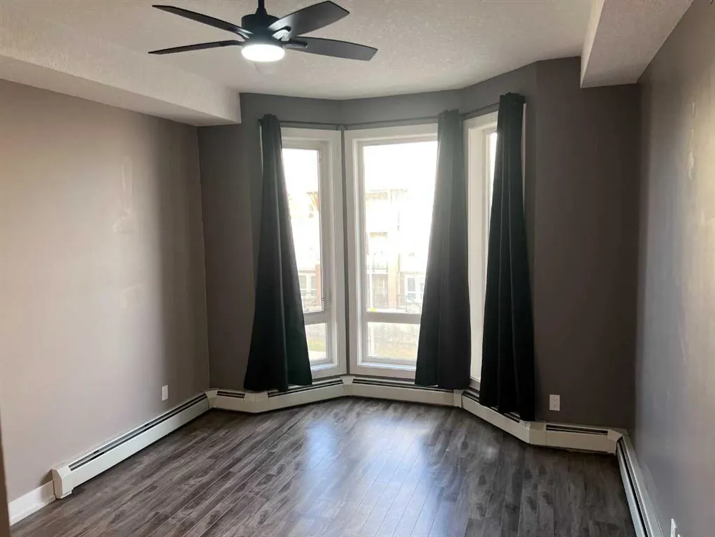 611 Edmonton Trail NE, #303