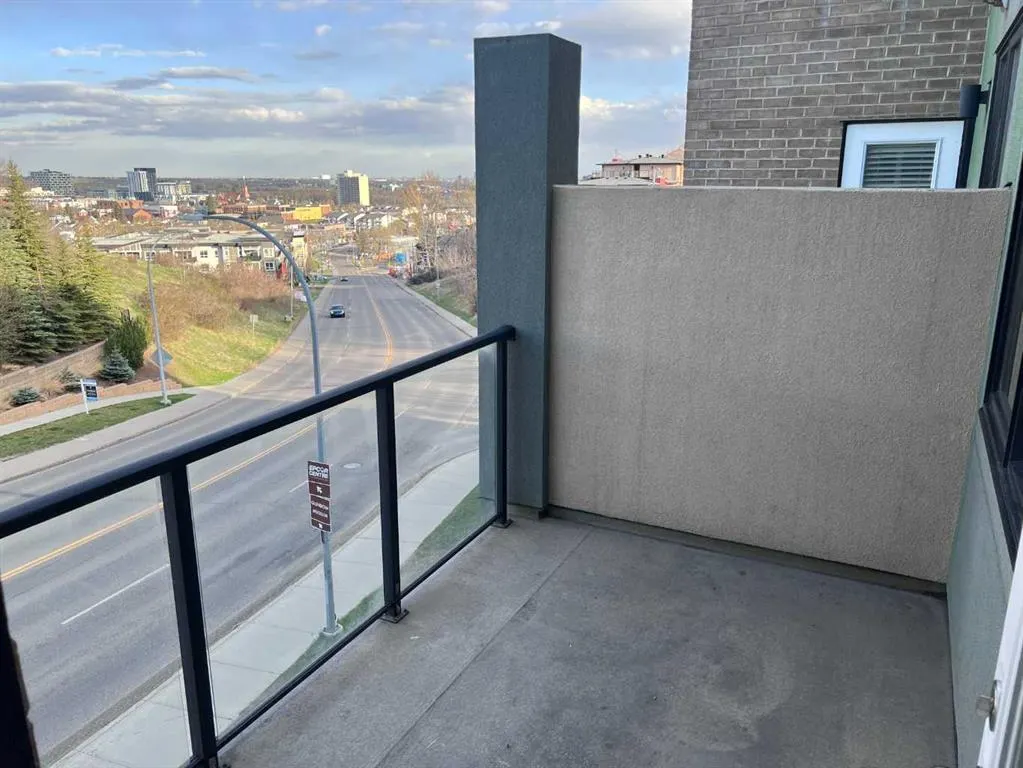 611 Edmonton Trail NE, #303