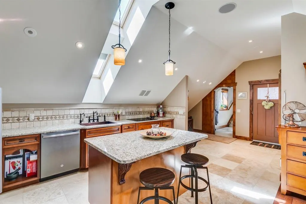 282020 Range Road 43 Road