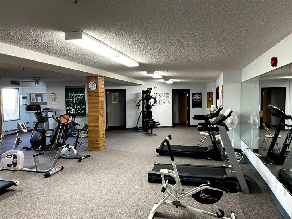 20 3 Street S, #206