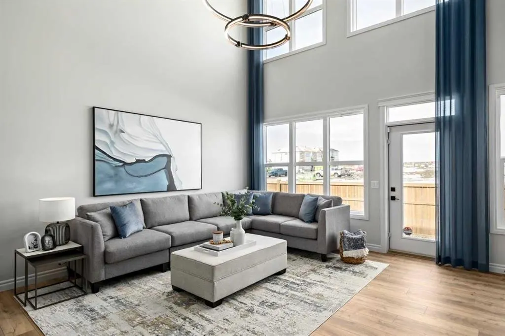21 Amblefield View NW
