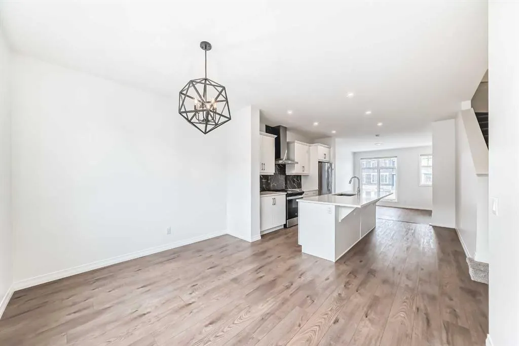 157 Ambleton Drive NW