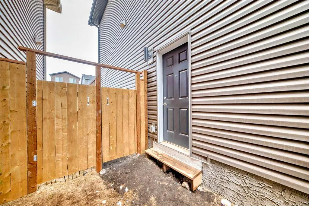 157 Ambleton Drive NW