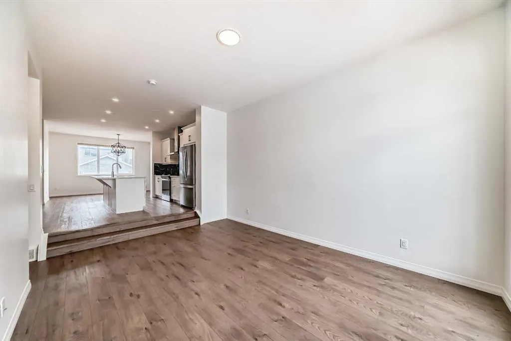 157 Ambleton Drive NW