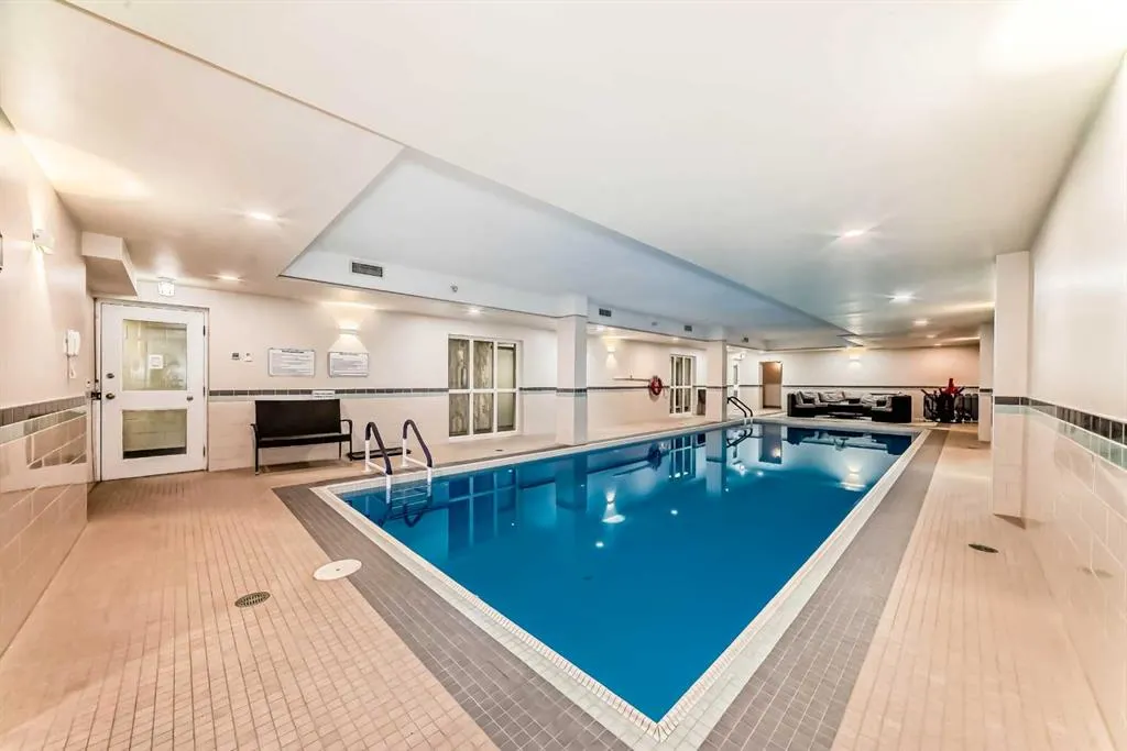 340 14 Avenue SW, #212