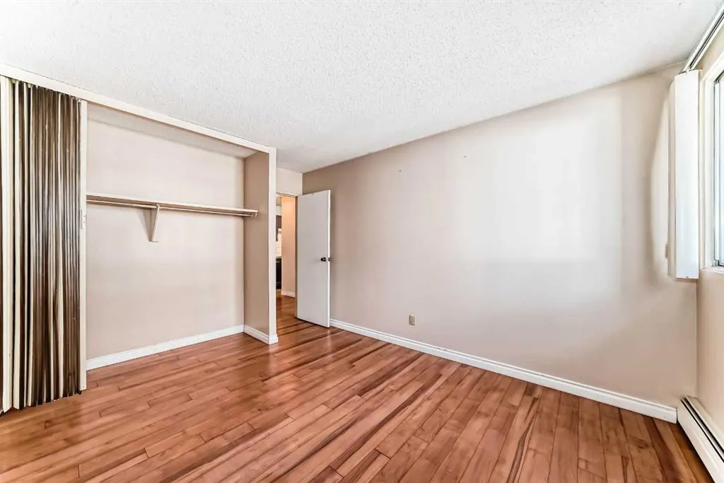 340 14 Avenue SW, #212