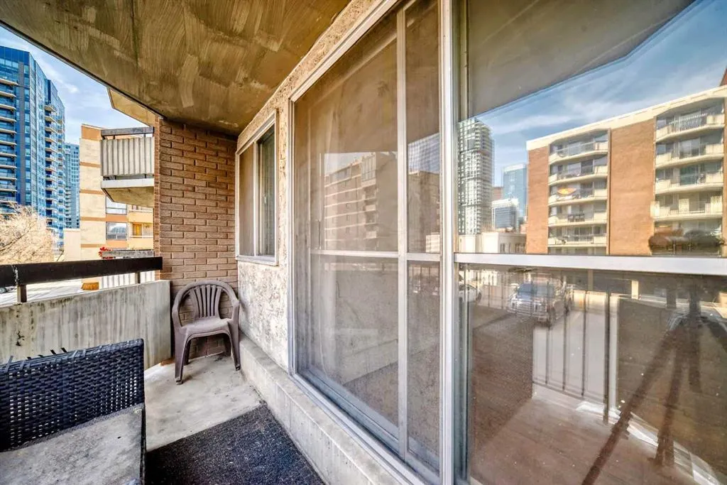 340 14 Avenue SW, #212