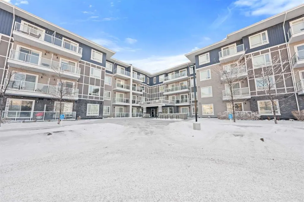 76 Cornerstone Passage NE, #1231