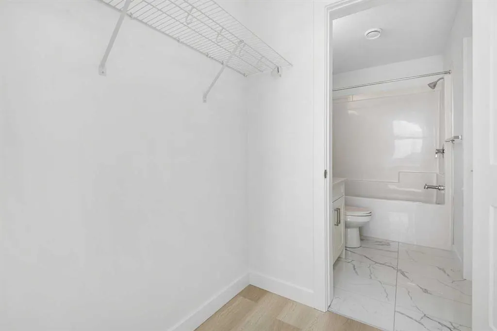 70 Sage Hill Walk NW, #212
