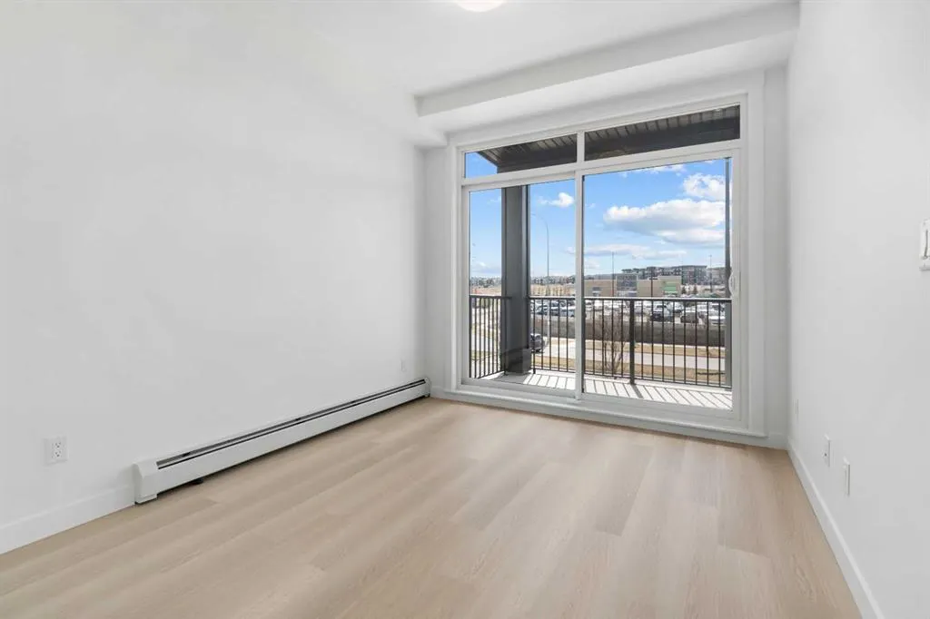 70 Sage Hill Walk NW, #212
