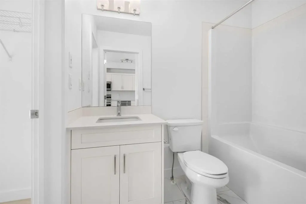 70 Sage Hill Walk NW, #212