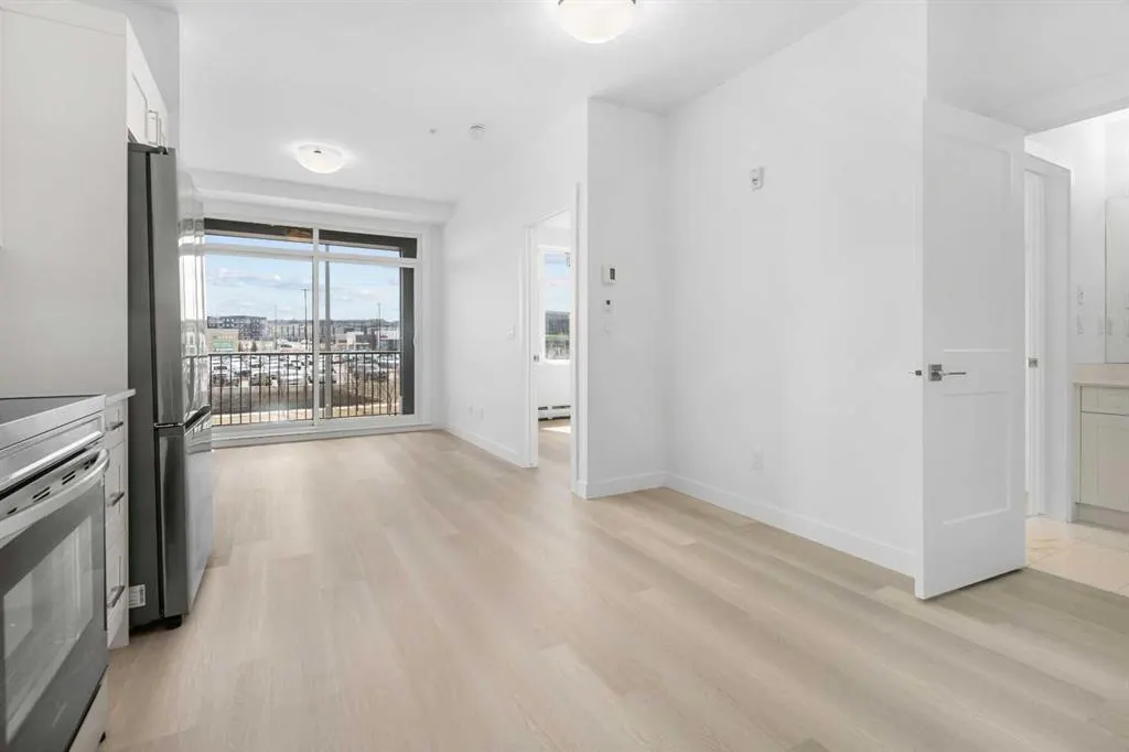 70 Sage Hill Walk NW, #212