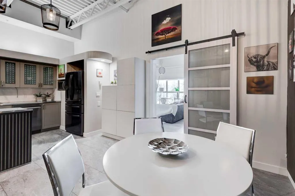 59 Glamis Drive SW, #304