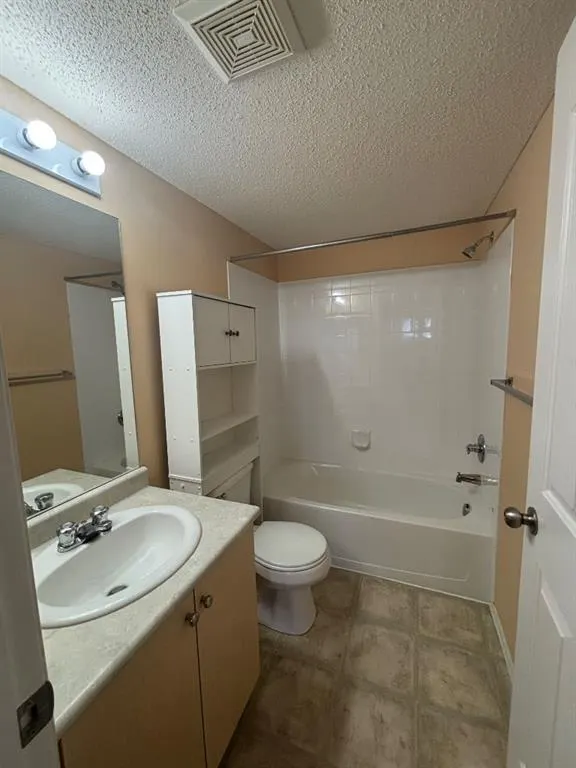 10 Prestwick Bay SE, #3318