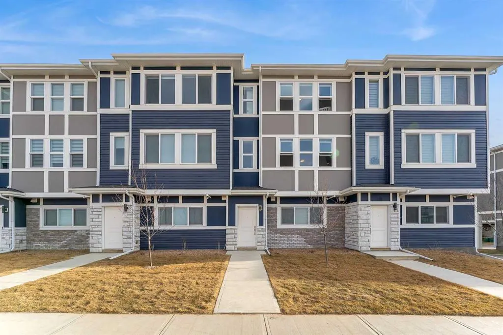 33 Merganser Drive W, #402