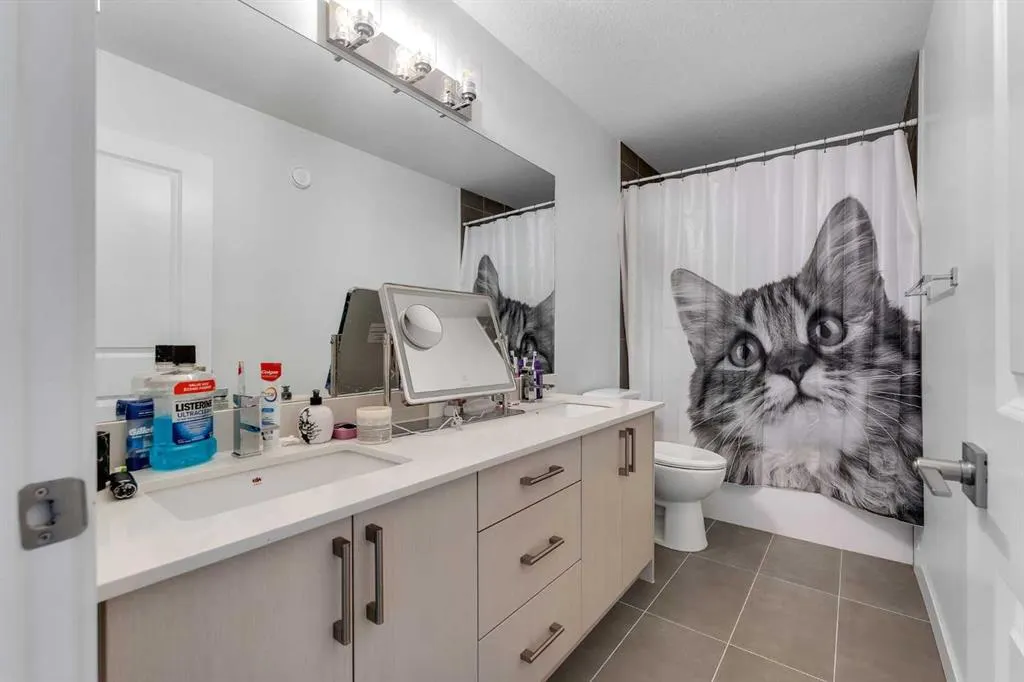 33 Merganser Drive W, #402