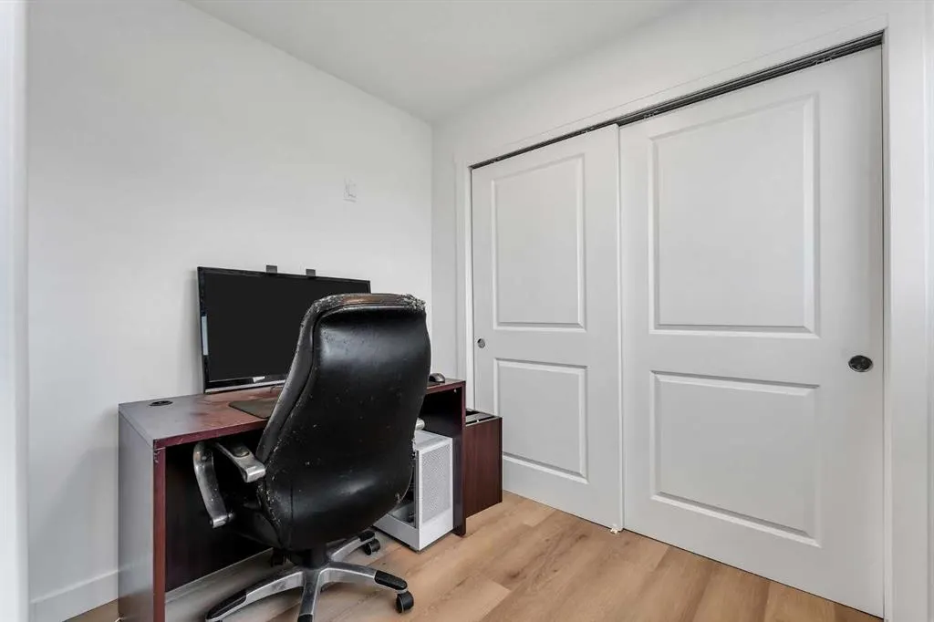 33 Merganser Drive W, #402