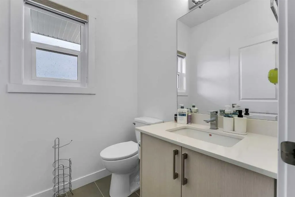 33 Merganser Drive W, #402