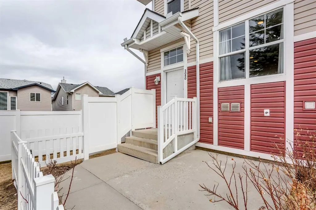 3050 New Brighton Gardens SE