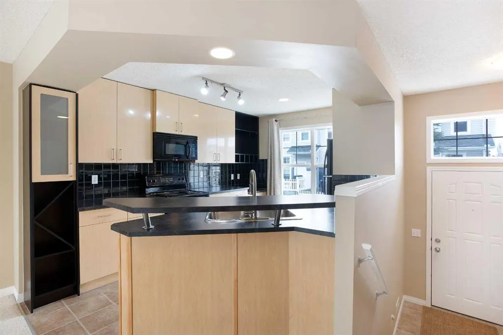 3050 New Brighton Gardens SE